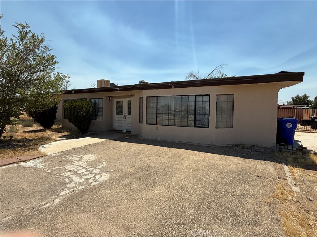 14048 Navajo Road