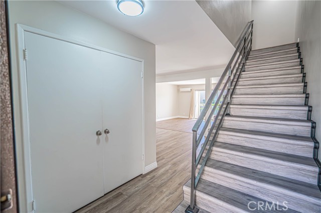 Detail Gallery Image 12 of 59 For 24430 Nicklaus Dr #L2,  Valencia,  CA 91355 - 3 Beds | 3 Baths