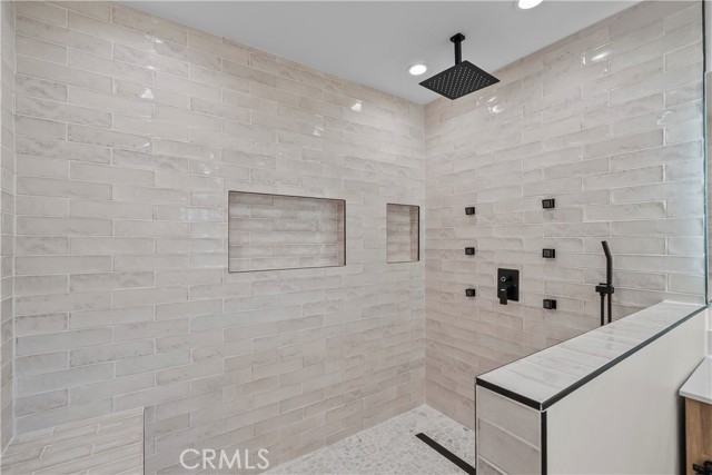 42835 Cinema Avenue, Lancaster CA: https://media.crmls.org/medias/d7c7da1a-5c42-4dc6-b25d-d3a0c642d322.jpg