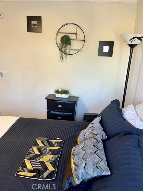 Detail Gallery Image 27 of 59 For 24517 Thistle Ct, Newhall,  CA 91321 - 4 Beds | 3 Baths