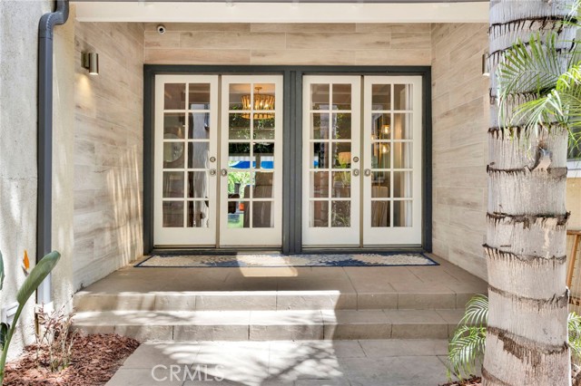 Detail Gallery Image 14 of 43 For 3374 Floyd, Los Angeles,  CA 90068 - 3 Beds | 2 Baths