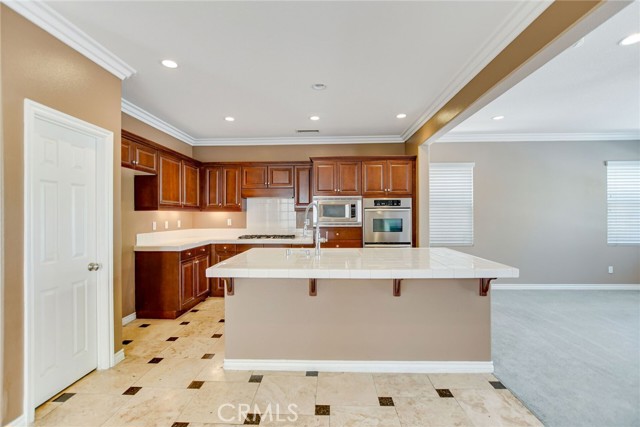 1767 Wright Place, Upland CA: https://media.crmls.org/medias/d7c922c6-1bc5-44e0-adb4-05c23780af41.jpg