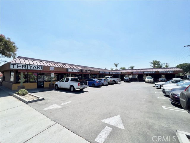 13300 Valley Boulevard, La Puente, California 91746, ,Commercial Lease,For Rent,13300 Valley Boulevard,CRIV24208743
