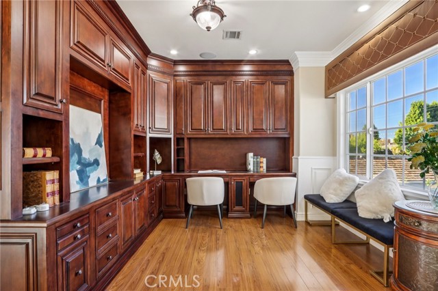 Detail Gallery Image 35 of 68 For 1117 Encanto Dr, Arcadia,  CA 91007 - 6 Beds | 6/1 Baths