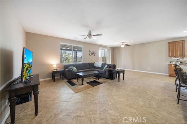 Detail Gallery Image 23 of 74 For 35638 Desert Rose Way, Lake Elsinore,  CA 92532 - 3 Beds | 2 Baths