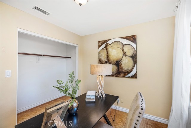 Detail Gallery Image 18 of 29 For 1169 Dorset Ln, Costa Mesa,  CA 92626 - 4 Beds | 2 Baths