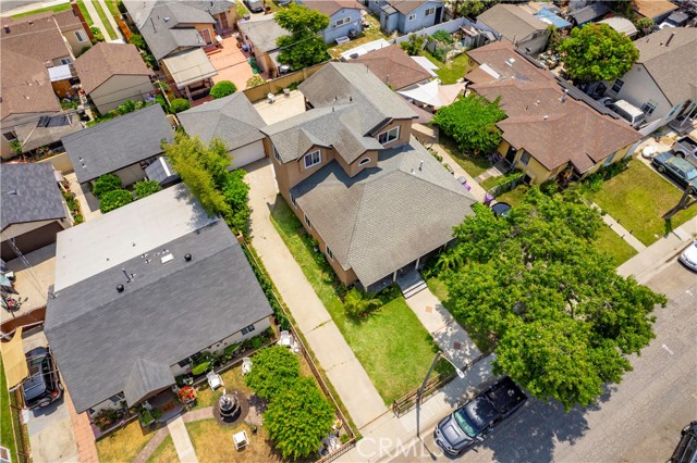 Detail Gallery Image 23 of 30 For 2730 Hayes Ave, Long Beach,  CA 90810 - 6 Beds | 3 Baths