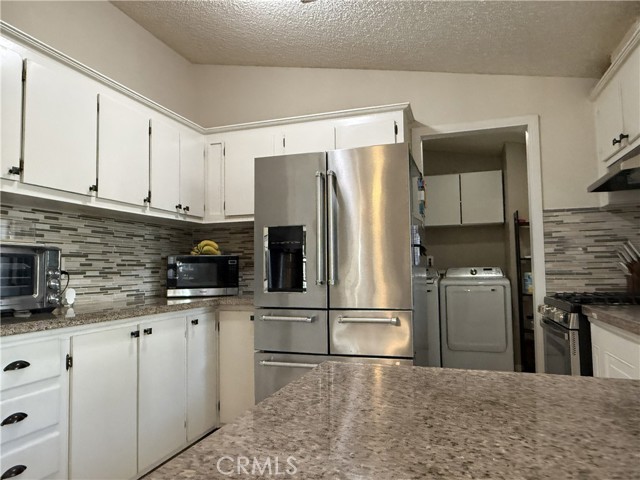 Detail Gallery Image 12 of 29 For 5800 Hamner #431, Corona,  CA 91752 - 3 Beds | 2 Baths