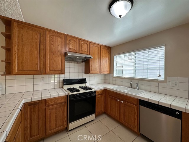 23740 Welby Way photo 7