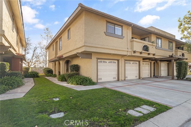 Front Image Thumbnail for CROC26024565