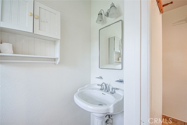 Detail Gallery Image 54 of 75 For 7835 Irwingrove Dr, Downey,  CA 90241 - 5 Beds | 4 Baths