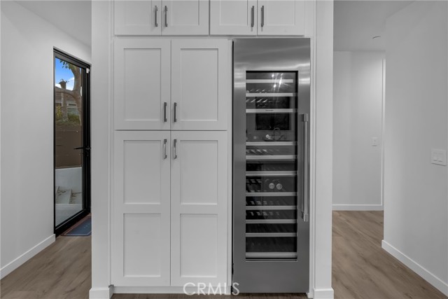5196 Orange Place, Los Angeles CA: https://media.crmls.org/medias/d7cfb4c9-6972-4388-a41f-0a47eea7c774.jpg