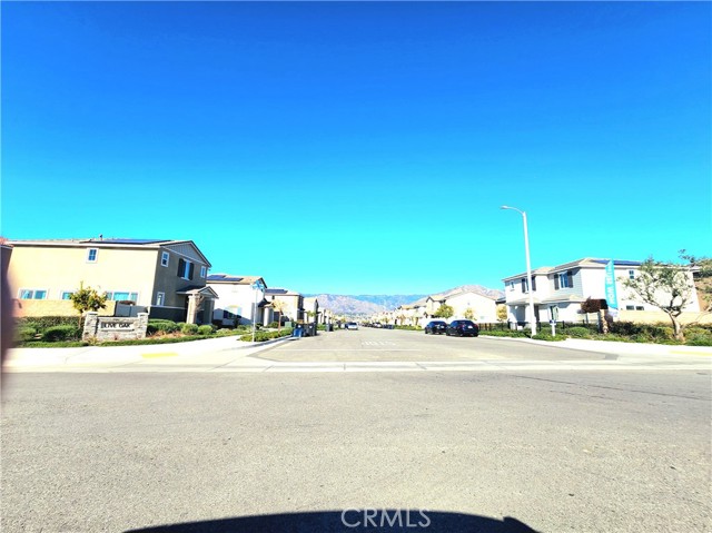 Detail Gallery Image 35 of 37 For 1111 Tropic Ct, Redlands,  CA 92374 - 3 Beds | 2/1 Baths