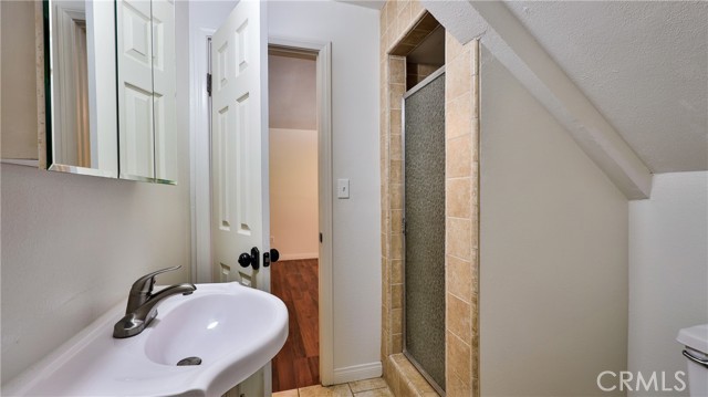 Down stairs bathroom