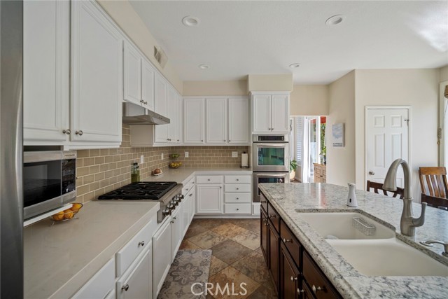 411 Bolivia, San Clemente CA: https://media.crmls.org/medias/d7d255e3-68f0-4596-ab61-89b45e341de1.jpg