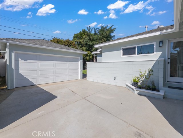 2709 182nd Place, Redondo Beach, California 90278, 3 Bedrooms Bedrooms, ,1 BathroomBathrooms,Residential,Sold,182nd,SB21201160