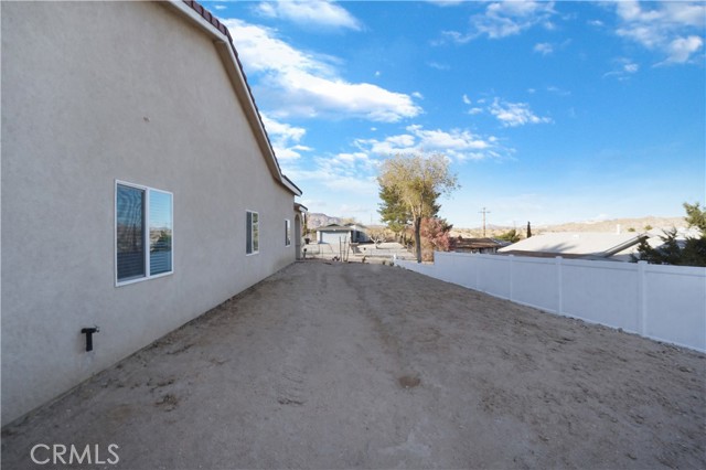 Detail Gallery Image 22 of 23 For 16277 Puesta Del Sol, Victorville,  CA 92394 - 4 Beds | 2/1 Baths