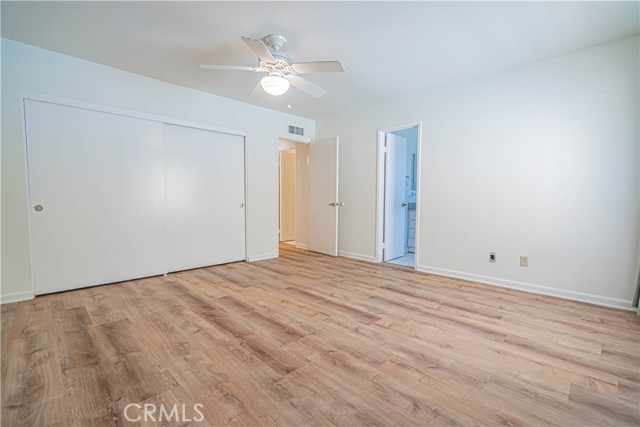 22914 Cerca Drive, Valencia CA: https://media.crmls.org/medias/d7d302c2-4c1f-4492-9121-10b9e81742f8.jpg