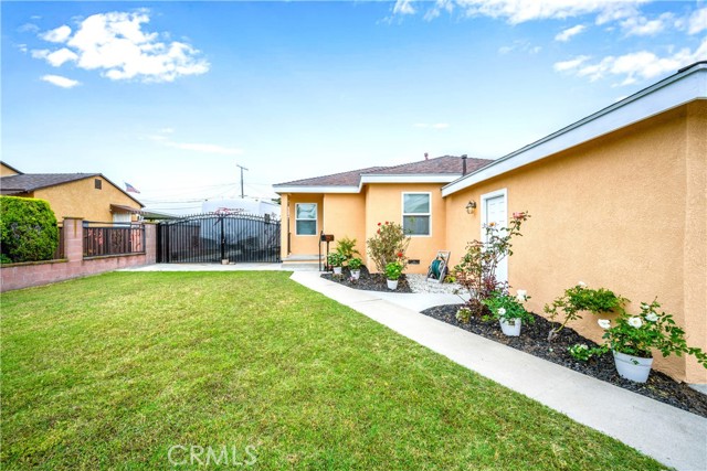 Detail Gallery Image 3 of 41 For 13351 Wilson St, Garden Grove,  CA 92844 - 3 Beds | 2 Baths