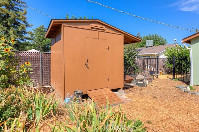 9493 Yokum Street, Chico CA: https://media.crmls.org/medias/d7d4452b-5591-4d59-b7ab-4c3656c77381.jpg