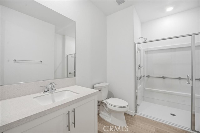 Detail Gallery Image 4 of 50 For 27315 Bear Creek Ln, Valencia,  CA 91381 - 4 Beds | 3/1 Baths