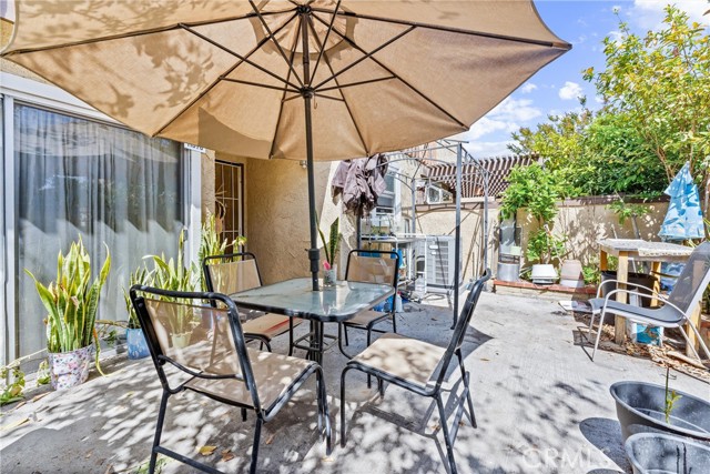 Detail Gallery Image 27 of 32 For 11376 Andrew Dr #18,  Garden Grove,  CA 92843 - 3 Beds | 2/1 Baths