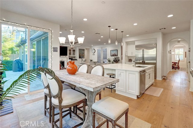 Detail Gallery Image 14 of 60 For 6845 Shadow Wood Dr, Moorpark,  CA 93021 - 5 Beds | 4/1 Baths