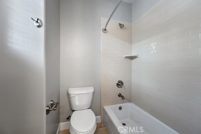 Image 32 of 56 For 9320 Via Castillo