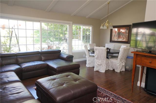 322 Dover Avenue, Brea CA: https://media.crmls.org/medias/d7d8cd9e-9159-4a75-a44b-fc4f8294eb92.jpg