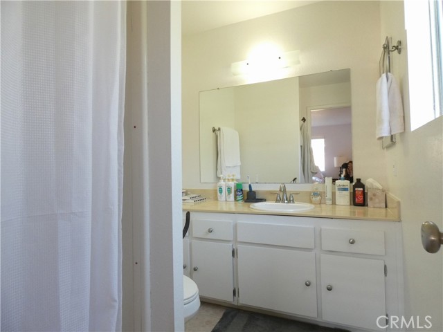 Detail Gallery Image 7 of 11 For 1123 Hal, Santa Maria,  CA 93454 - 2 Beds | 2 Baths