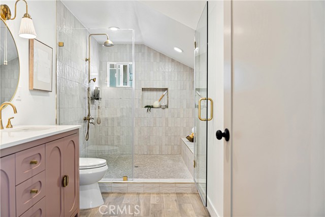 229 S Kingsley Drive, Los Angeles CA: https://media.crmls.org/medias/d7d998a2-fa8e-4e34-84d9-26b988b8b131.jpg