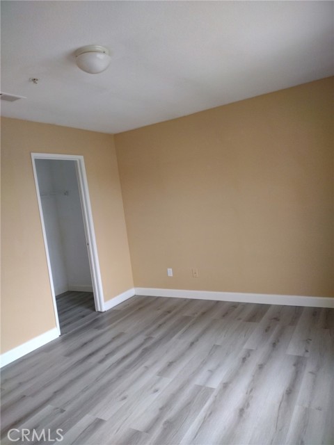 Detail Gallery Image 12 of 19 For 14948 Hillstone, Fontana,  CA 92336 - 4 Beds | 2/1 Baths