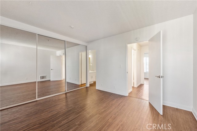 415 S Prospect Avenue, Redondo Beach CA: https://media.crmls.org/medias/d7da3ac9-b525-4fd3-a965-1b16f63f07c5.jpg