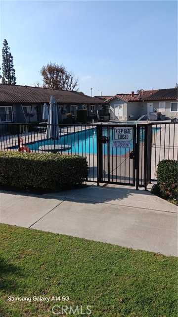 Detail Gallery Image 18 of 18 For 10415 Hayford St #B,  Bellflower,  CA 90706 - 2 Beds | 2 Baths