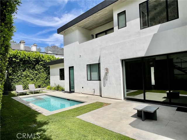 Detail Gallery Image 42 of 42 For 1319 Sunset Plaza Dr, Los Angeles,  CA 90069 - 4 Beds | 4/1 Baths