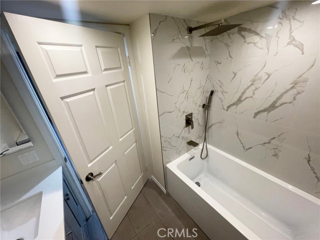 Detail Gallery Image 10 of 10 For 116 W Maple St #6,  Glendale,  CA 91204 - 3 Beds | 2 Baths