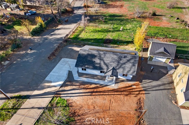 7083 Pentz Road, Paradise CA: https://media.crmls.org/medias/d7dd56b0-e158-454e-8de5-cbcf6c289542.jpg