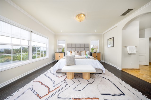 Image 34 of 72 For 2122 Meteora Way