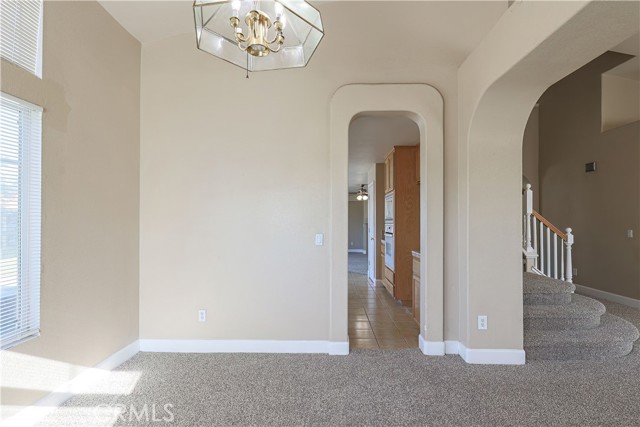 Detail Gallery Image 9 of 60 For 11363 Mission Hills, Chowchilla,  CA 93610 - 4 Beds | 3 Baths