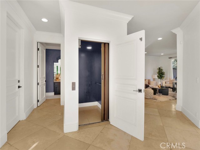 Detail Gallery Image 50 of 60 For 4862 Galendo St, Woodland Hills,  CA 91364 - 6 Beds | 6 Baths