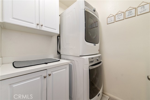 Detail Gallery Image 10 of 29 For 12440 Constellation St, Corona,  CA 91752 - 2 Beds | 2/1 Baths