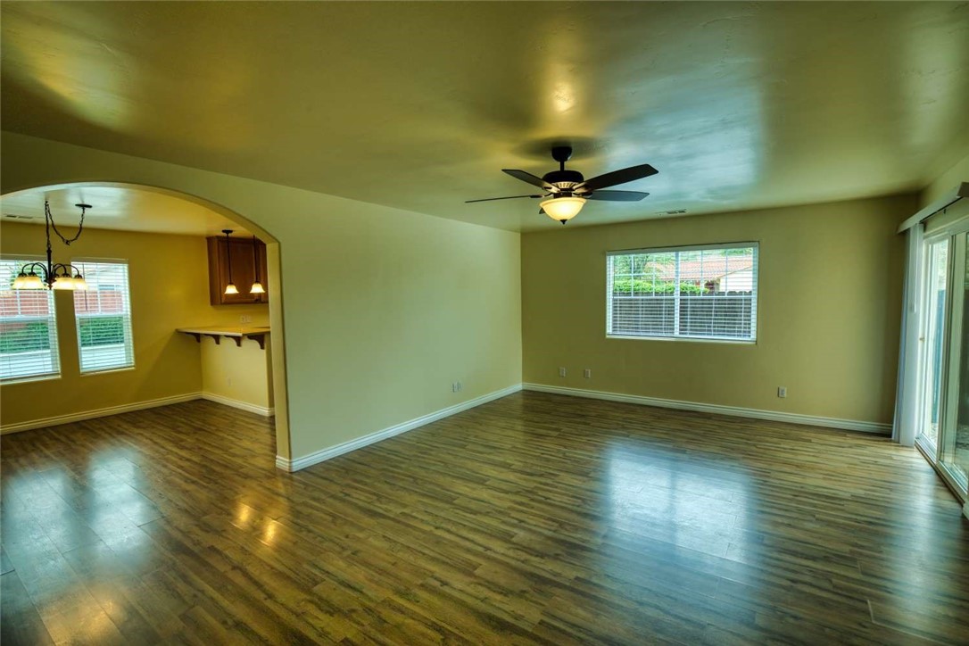 Detail Gallery Image 2 of 18 For 313 Ladrillos Way, San Miguel,  CA 93451 - 4 Beds | 2 Baths