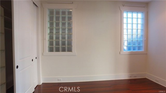 Detail Gallery Image 18 of 75 For 804 N Irena Ave #B,  Redondo Beach,  CA 90277 - 3 Beds | 2/1 Baths
