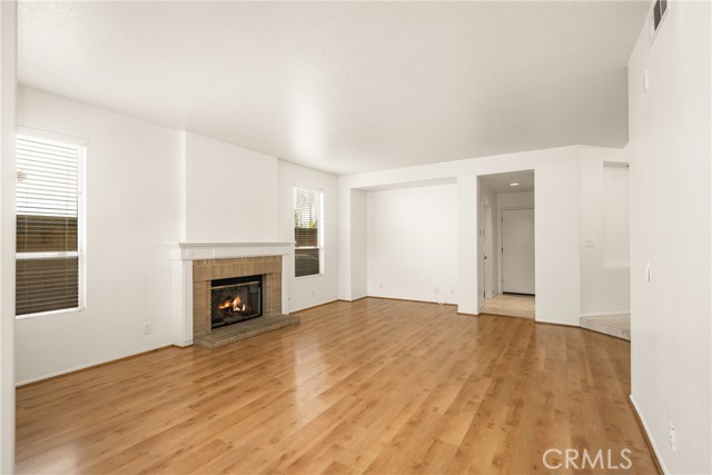 Detail Gallery Image 14 of 45 For 823 S Parkglen Pl, Anaheim Hills,  CA 92808 - 4 Beds | 3/1 Baths