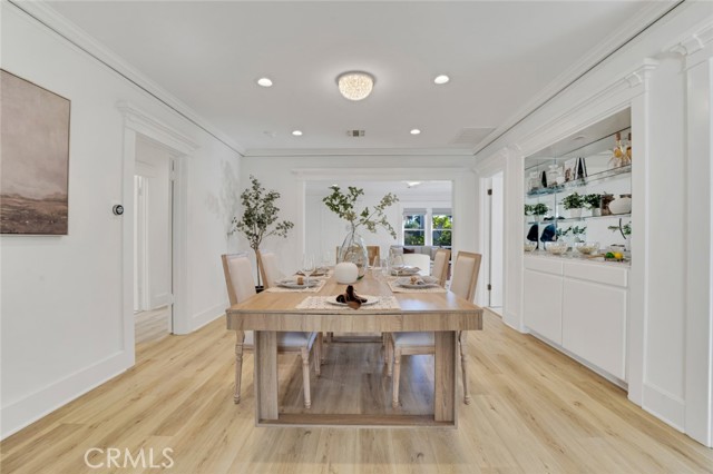 Detail Gallery Image 8 of 40 For 337 N Beachwood, Los Angeles,  CA 90004 - 3 Beds | 2 Baths