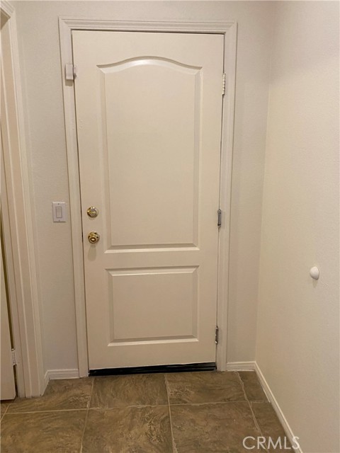 5505 Sunset Ridge Drive, Jurupa Valley CA: https://media.crmls.org/medias/d7e1ee6a-b586-4c1f-9393-de43a3cd59ac.jpg