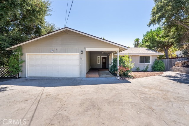 Detail Gallery Image 3 of 49 For 830 Lincoln Ave, Templeton,  CA 93465 - 4 Beds | 3 Baths