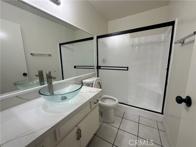 Detail Gallery Image 10 of 14 For 22800 Hilton Head #304,  Diamond Bar,  CA 91765 - 2 Beds | 2 Baths