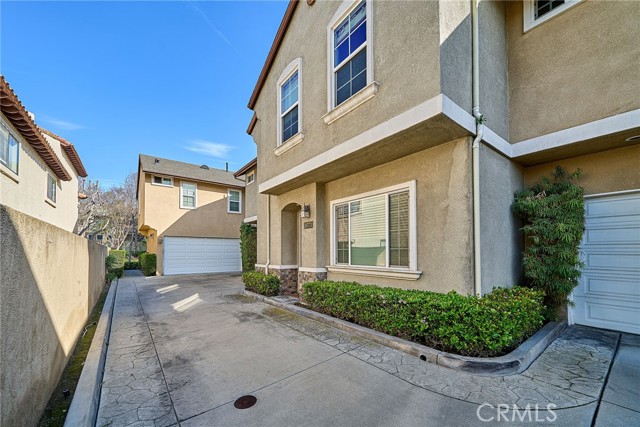 Detail Gallery Image 3 of 29 For 10773 Chestnut, Los Alamitos,  CA 90720 - 3 Beds | 2/1 Baths