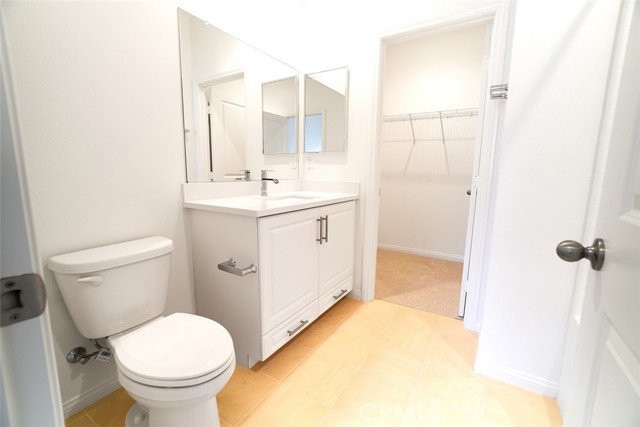 Detail Gallery Image 26 of 33 For 2430 Agave St #4,  Anaheim,  CA 92806 - 2 Beds | 2/1 Baths